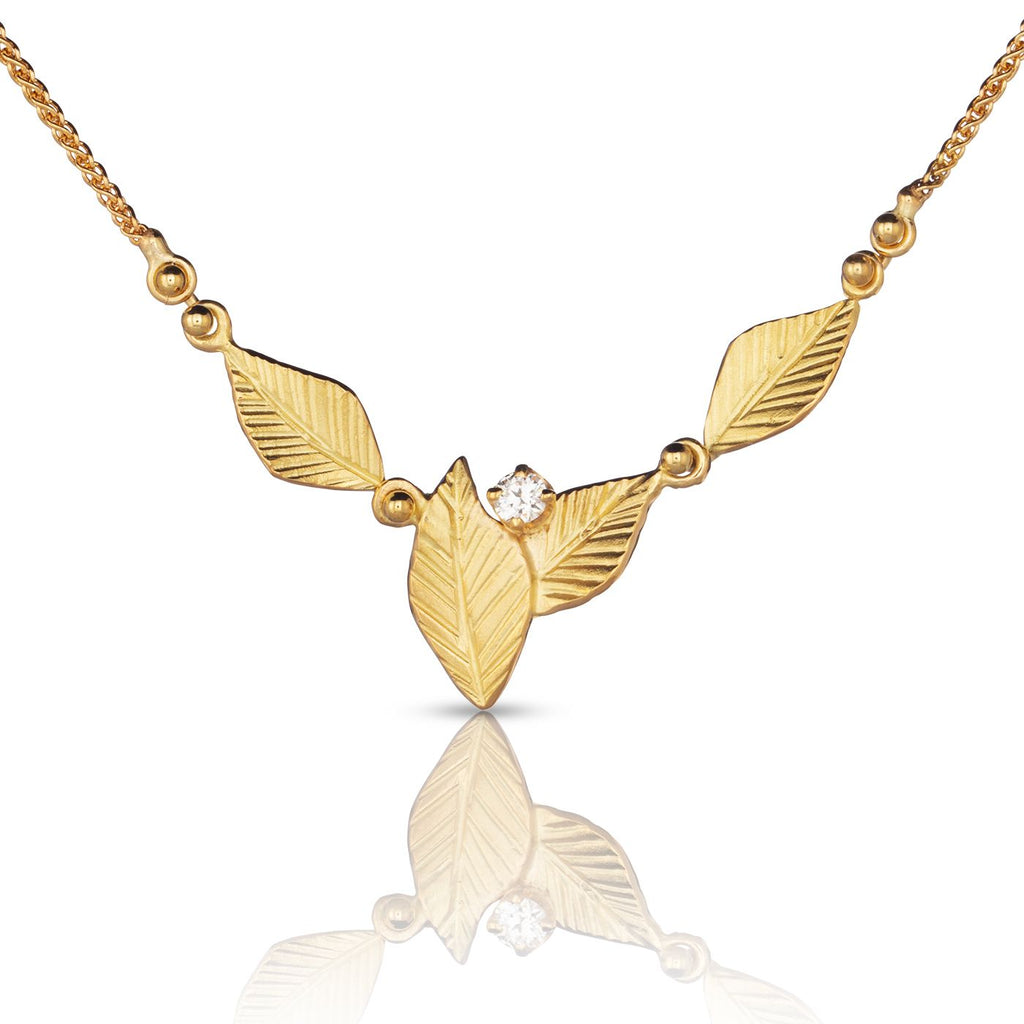 Leaf Necklace with Diamond