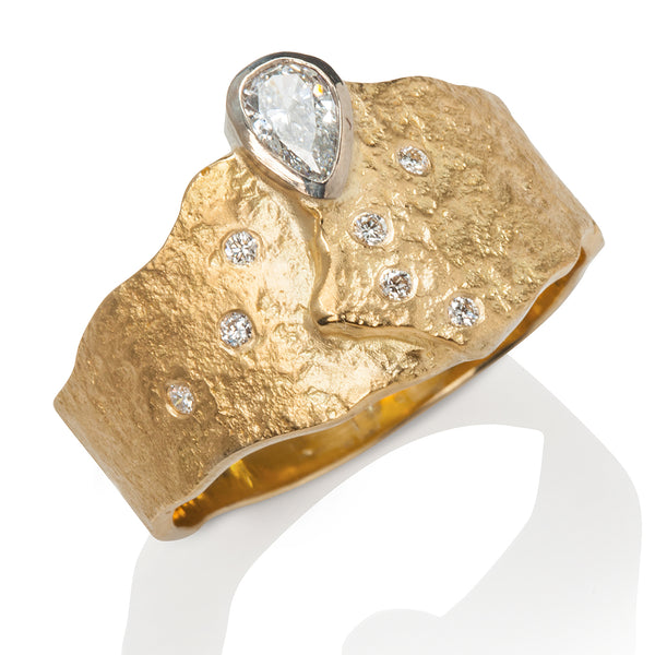 Rockhammered Ring with Pear-Shape Diamond